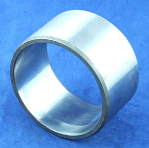 rear wheel bearing race