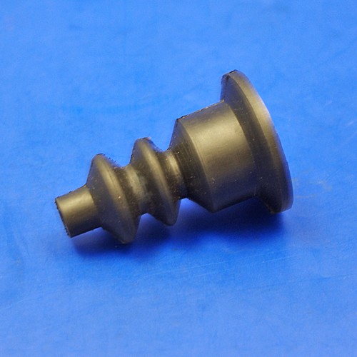 7W2205 Brake dust cover Braking System Classic Ford Parts Small