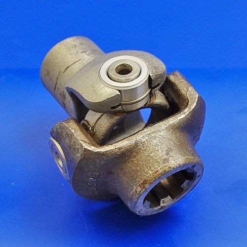 Y7090 universal joint Gearbox and Clutch Classic Ford Parts
