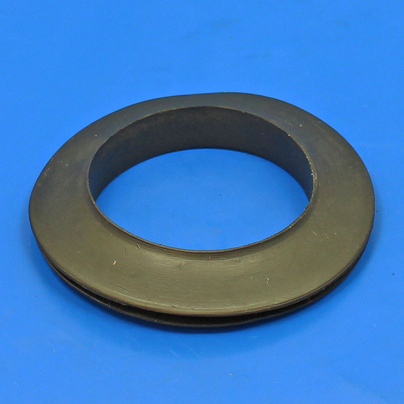 Fuel filler pipe grommet - 53mm panel hole, 45mm ID