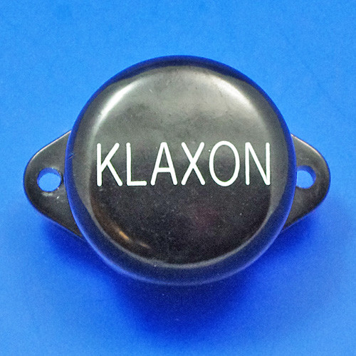 Horn button, flange mounted push switch - Engraved 'Klaxon', as SPB160