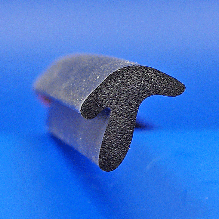 Sponge extrusion - Off set arrowhead, 20mm x 20mm