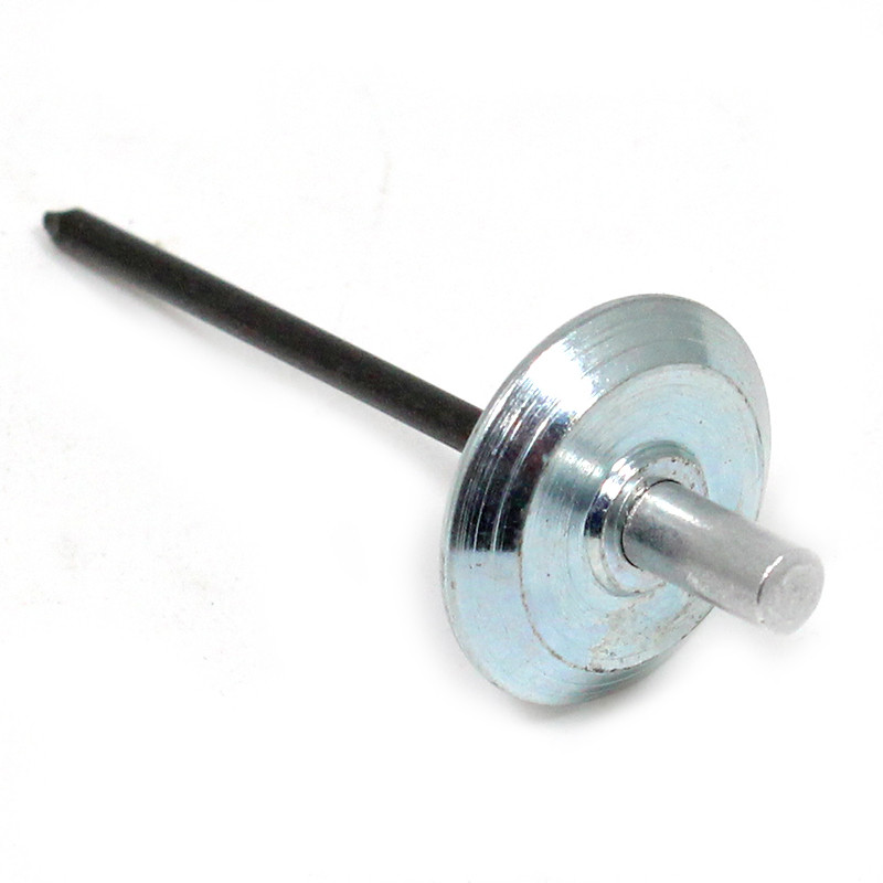Chrome body moulding/trim clip - For fixing body moulding strips, 9mm gap