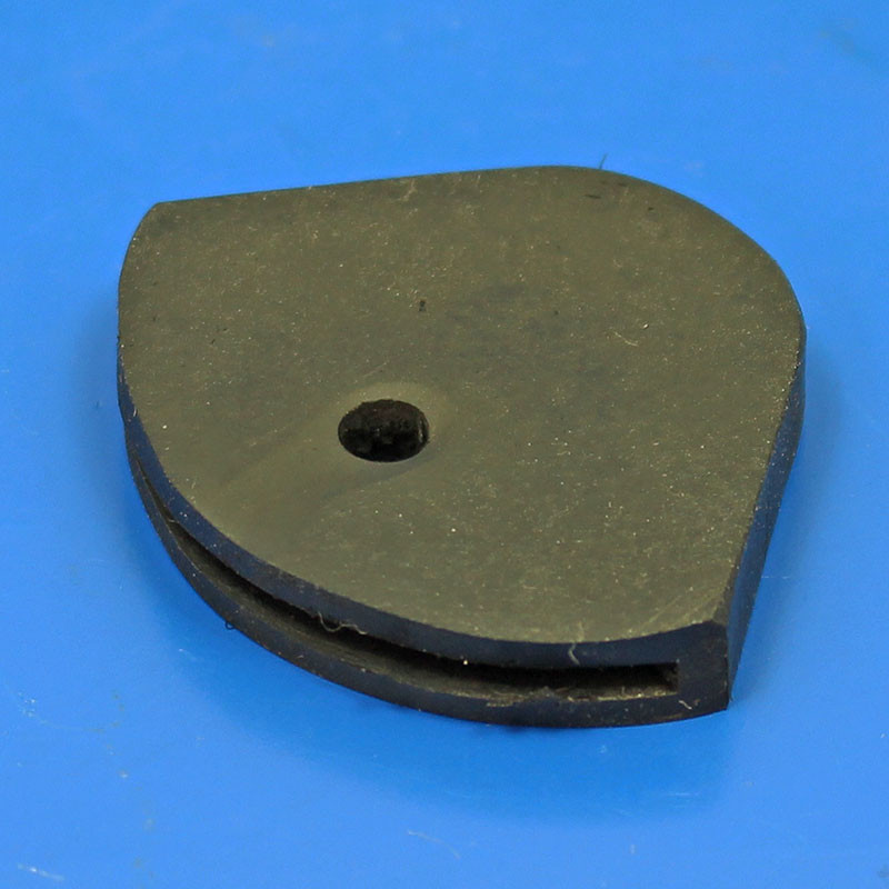 Rubber bonnet corner - 60 degree, rounded end, 30mm sides