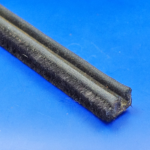 Sliding window wipe strip - Rigid, for 1/4